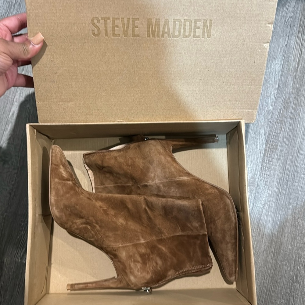 Steve Madden Booties